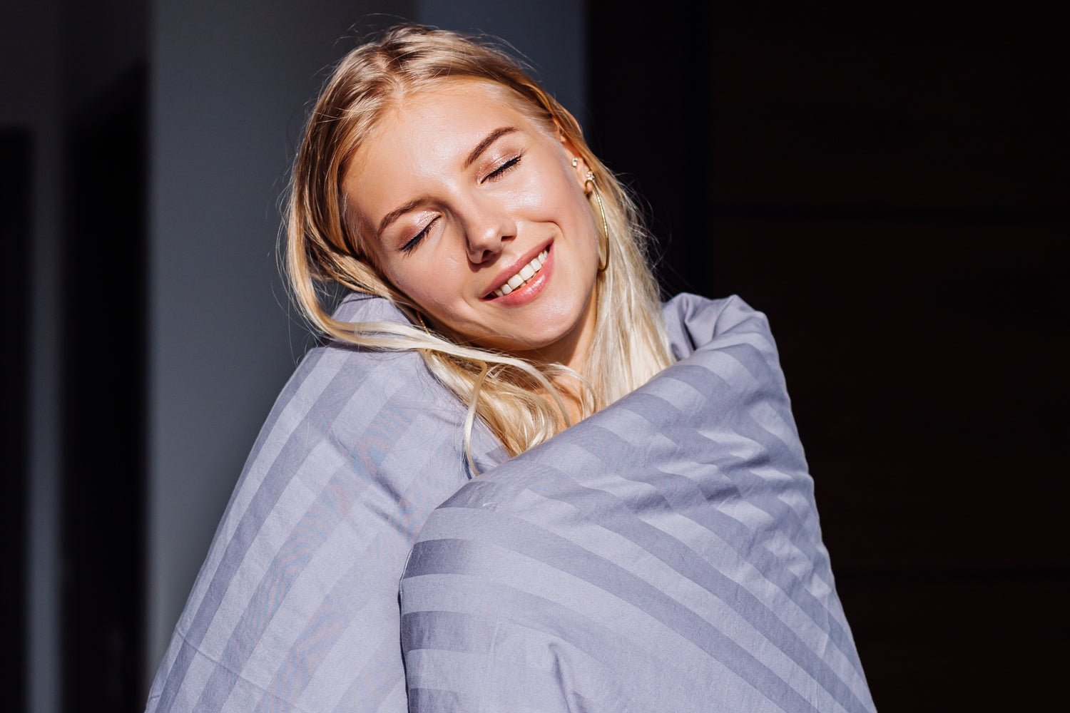 Circadian Realignment: 5 Ways to Reset Your Sleep Schedule for Better Sleep - Extracted®